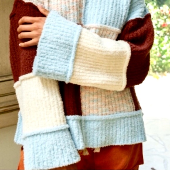 POL Ultra Soft Mock Neck Sweater | Comfort Knit - Picture 3 of 4